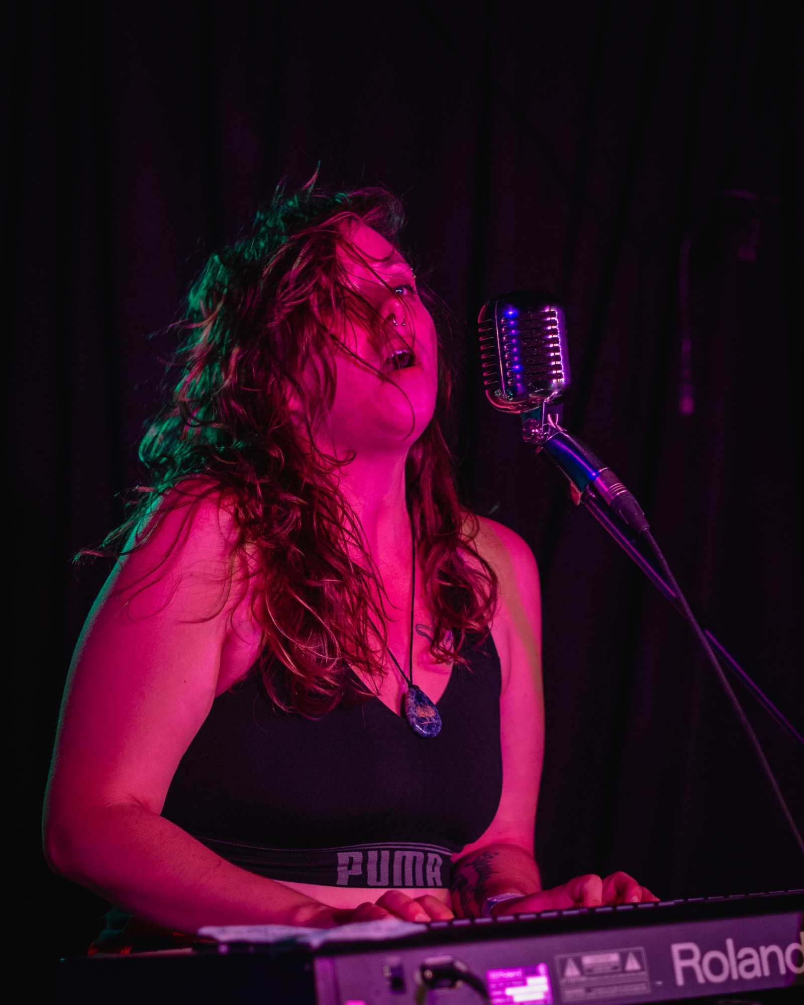 Vocal Teacher, Keyboard + Piano Teacher, Guitar Teacher, Bass Guitar Teacher Mia Fridgen